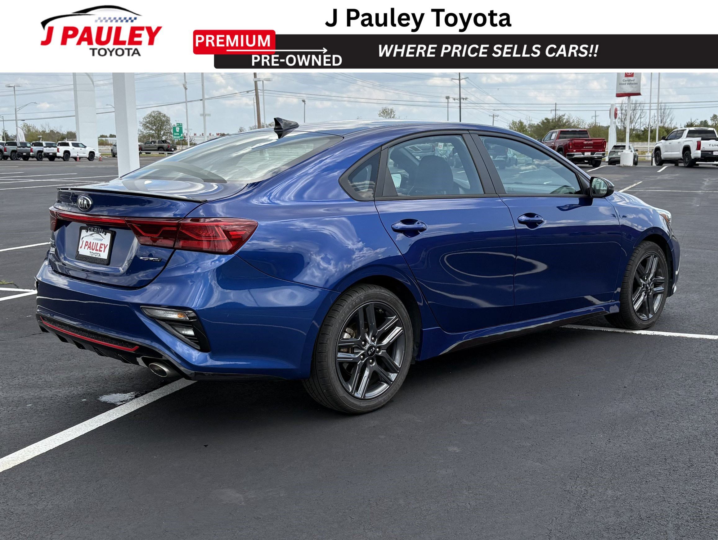 Used 2021 Kia Forte GT-Line FWD image 4