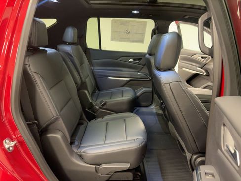 New 2026 Chevrolet Traverse LT w/ Sun and Wheel Package image 30