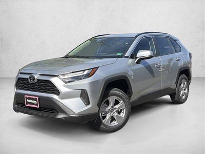 New 2025 Toyota RAV4 XLE