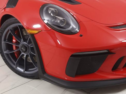 Used 2019 Porsche 911 GT3 RS image 23