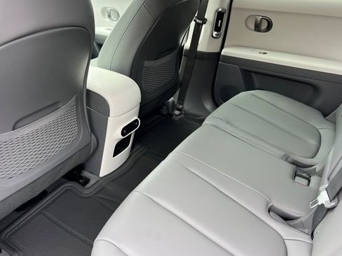 New 2026 Hyundai Ioniq 5 SEL RWD image 11