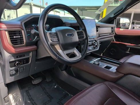 Used 2024 Ford Expedition Max Limited image 15