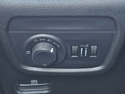 New 2025 Jeep Grand Cherokee L Altitude image 22