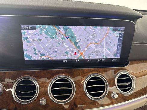 Used 2020 Mercedes-Benz E 350 4MATIC Sedan image 6