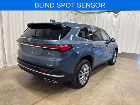 Used 2026 Buick Enclave Preferred FWD image 4
