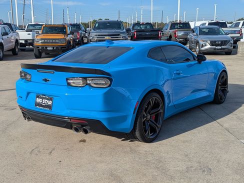 Used 2022 Chevrolet Camaro SS image 3