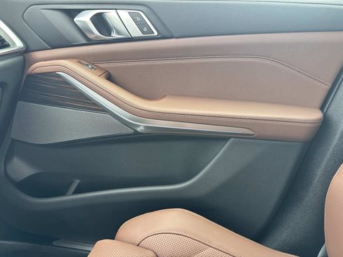 New 2026 BMW X5 xDrive50e w/ Premium Package image 22