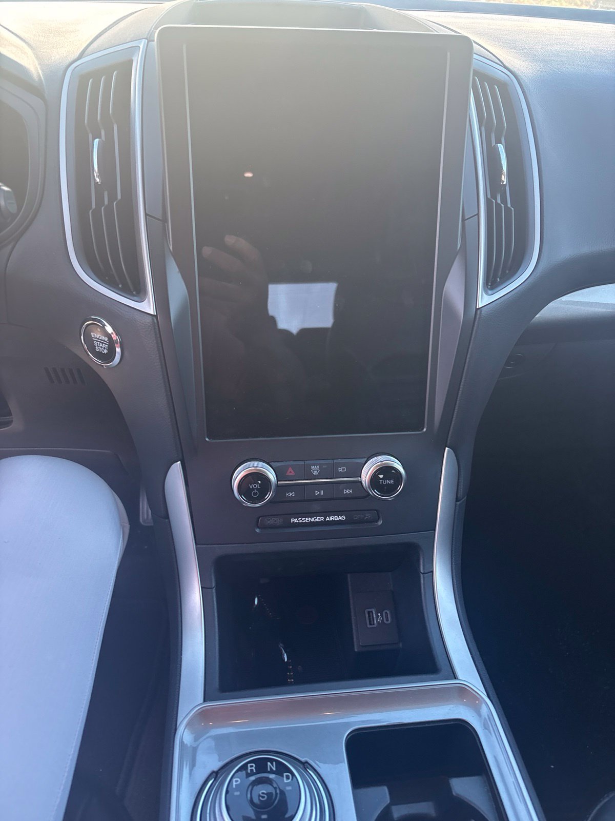 Certified 2024 Ford Edge SEL AWD/4WD image 8