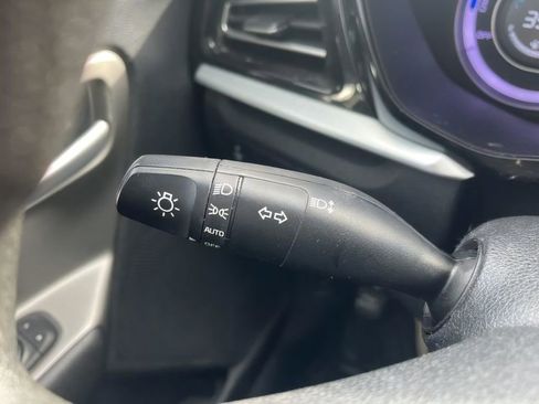 Used 2022 Kia Niro LX image 26