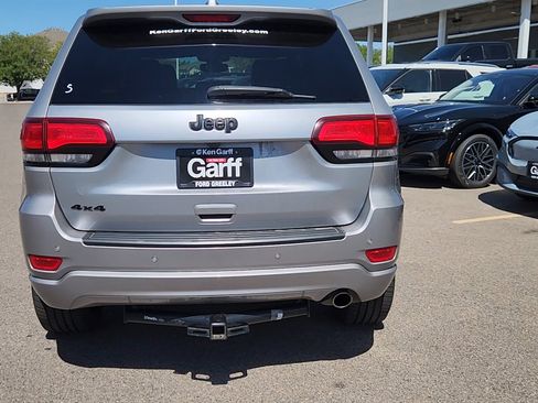 Used 2019 Jeep Grand Cherokee Altitude AWD/4WD image 40