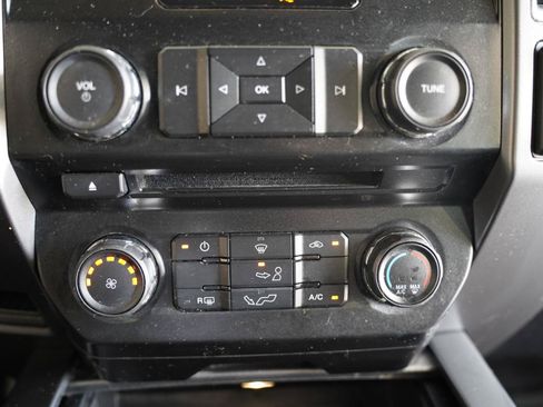 Used 2016 Ford F150 XLT w/ Equipment Group 301A Mid RWD image 19