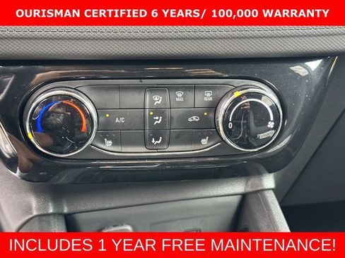 Used 2024 Chevrolet TrailBlazer LT w/ LT Cold Weather Package AWD/4WD image 23