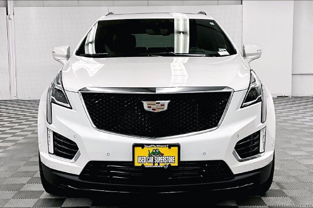 Used 2025 Cadillac XT5 Sportv w/ Technology Package AWD/4WD image 4