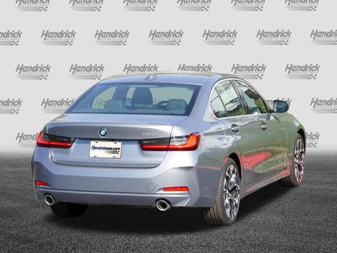 Certified 2025 BMW 330i Sedan RWD image 8