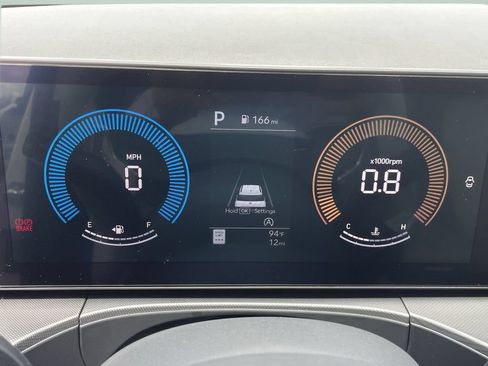 New 2026 Hyundai Santa Fe SE FWD image 32