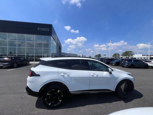 Certified 2026 Kia Sportage SX Prestige AWD/4WD image 3