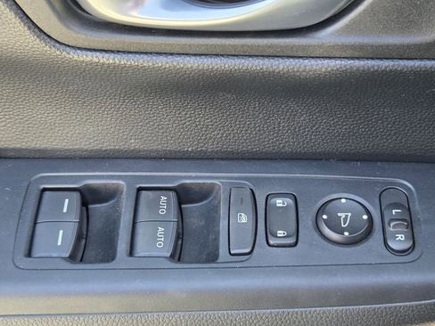 Used 2023 Honda CR-V Sport image 27