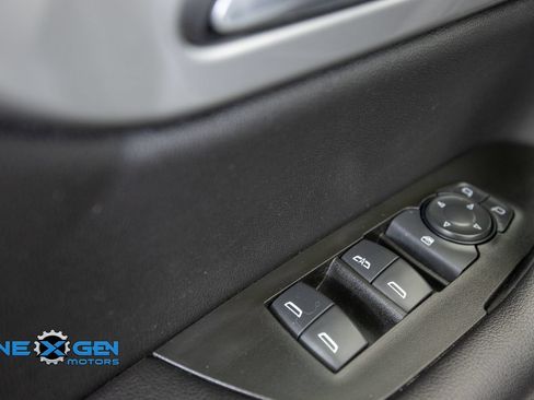 Used 2019 Chevrolet Blazer LT AWD/4WD image 12