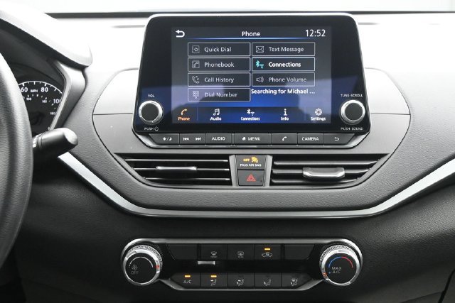 Certified 2025 Nissan Altima 2.5 S FWD image 12