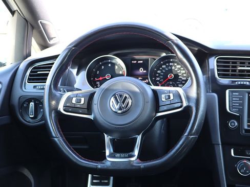 Used 2016 Volkswagen GTI SE FWD image 14