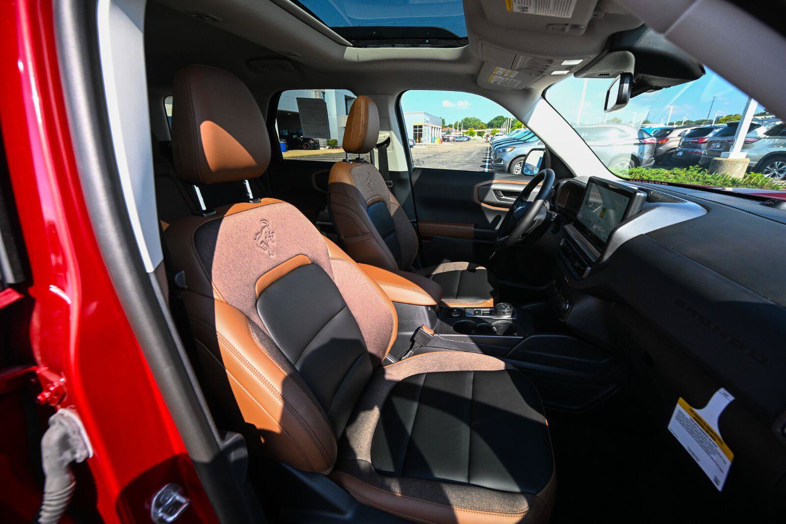 New 2026 Ford Bronco Sport Outer Banks w/ Outer Banks Tech Package+ AWD/4WD image 23