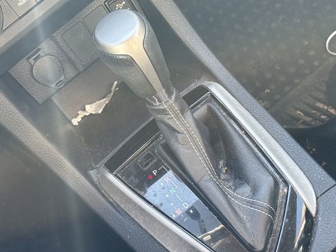 Used 2016 Toyota Corolla S image 25