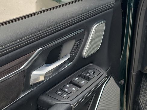 New 2026 RAM 1500 Laramie AWD/4WD image 17