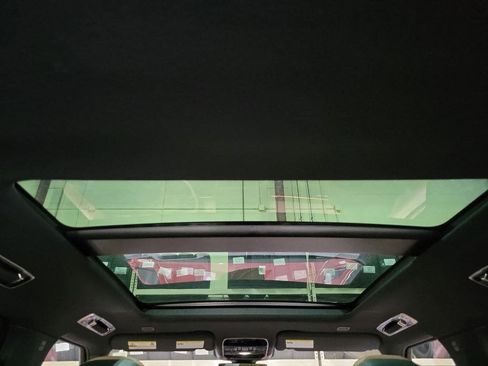 New 2025 Land Rover Range Rover Sport Dynamic SE image 27