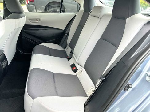 Used 2023 Toyota Corolla LE image 23