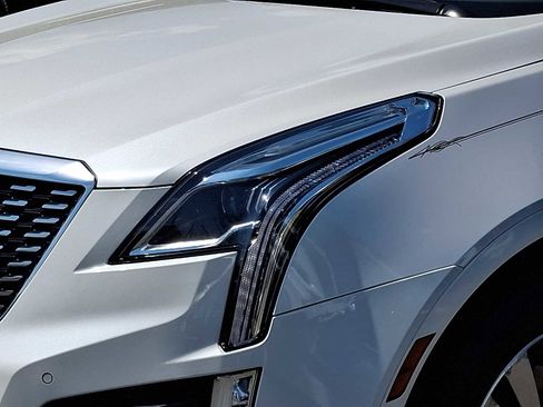 Used 2024 Cadillac XT5 Premium Luxury w/ Technology Package AWD/4WD image 9