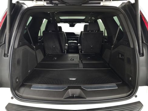 Used 2022 Cadillac Escalade Sport w/ Touring Package AWD/4WD image 5
