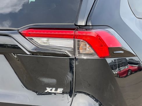 Certified 2021 Toyota RAV4 XLE Premium FWD image 32