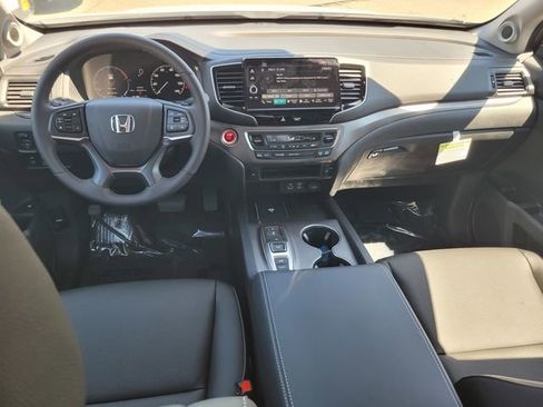 New 2025 Honda Ridgeline RTL image 10