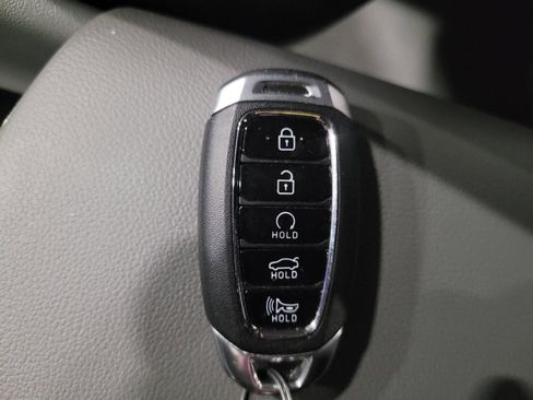 Used 2023 Hyundai Elantra SEL w/ Convenience Package image 32