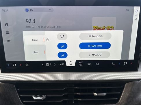 Used 2025 Ford Explorer Platinum image 22