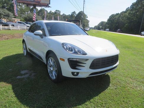 Used 2017 Porsche Macan S AWD/4WD image 4
