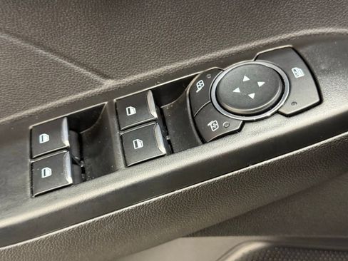 New 2024 Ford Escape SE image 31