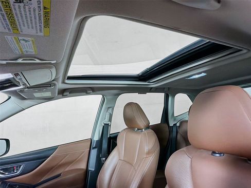 Used 2020 Subaru Forester Touring AWD/4WD image 5