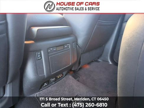 Used 2015 INFINITI QX80 4WD w/ Deluxe Technology Package image 27