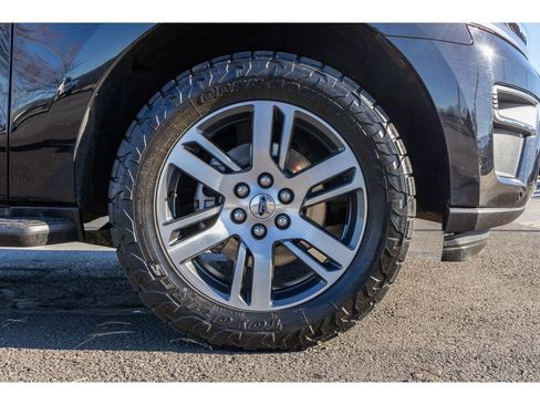 Used 2024 Ford Expedition Max Limited image 9