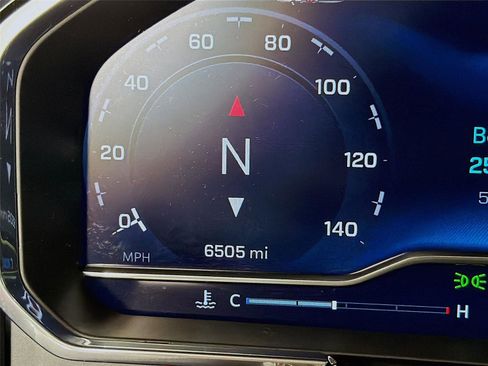 Used 2025 Chevrolet Silverado 1500 LTZ image 13