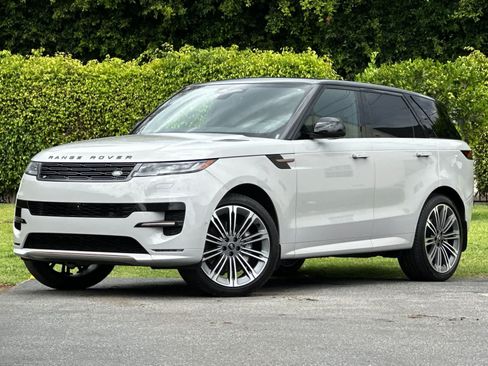 Used 2025 Land Rover Range Rover Sport Dynamic SE AWD/4WD image 1