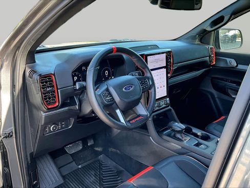 Used 2025 Ford Ranger Raptor AWD/4WD image 17