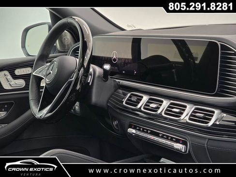 Used 2026 Mercedes-Benz Maybach GLS 600 4MATIC image 23