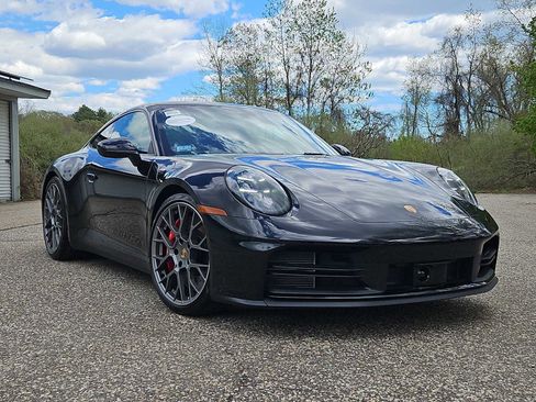 Certified 2025 Porsche 911 Carrera S RWD image 9