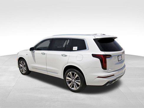 New 2025 Cadillac XT6 Premium Luxury w/ Technology Package image 3