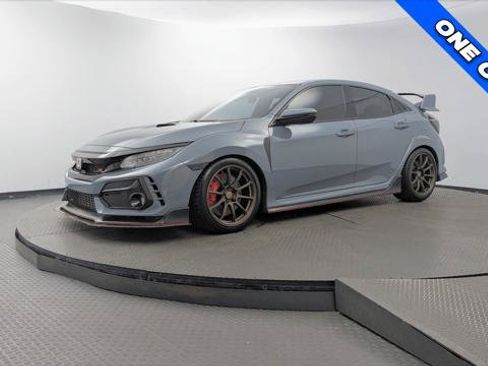 Used 2021 Honda Civic Type R image 2