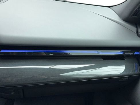 Used 2024 BMW 530i image 20