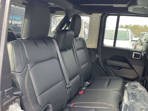 New 2026 Jeep Wrangler Unlimited Sahara AWD/4WD image 24