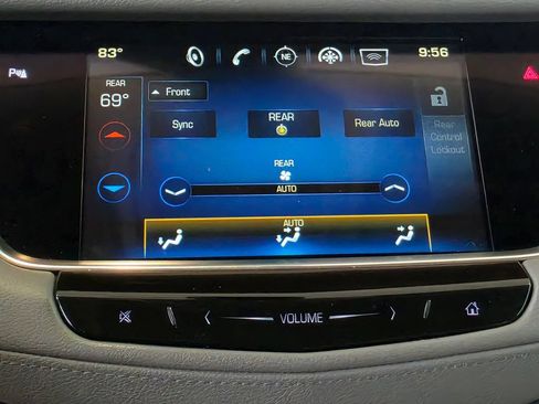 Used 2018 Cadillac XT5 Premium Luxury AWD/4WD image 60